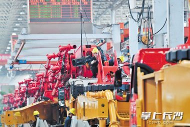 它能在一定曲率半超微国产精品无码麻豆徑範圍內繞開障礙物